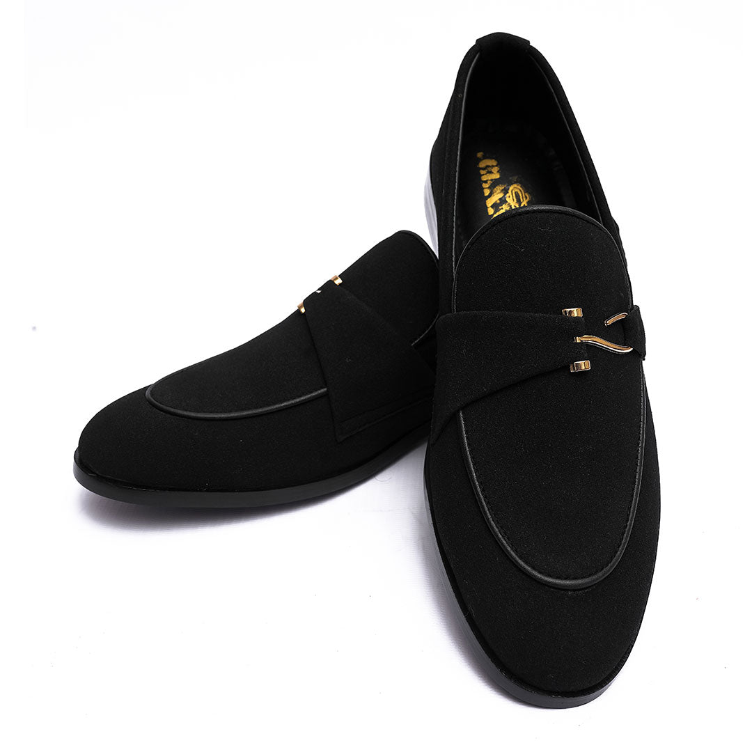 Umbra Black Suede S Buckle Casual Shoes | Claavi