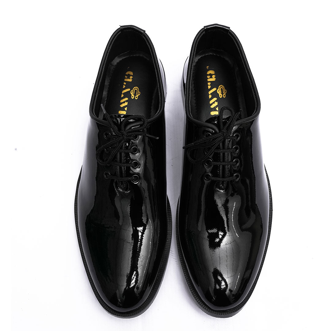 Shinox Black Laceups | Claavi