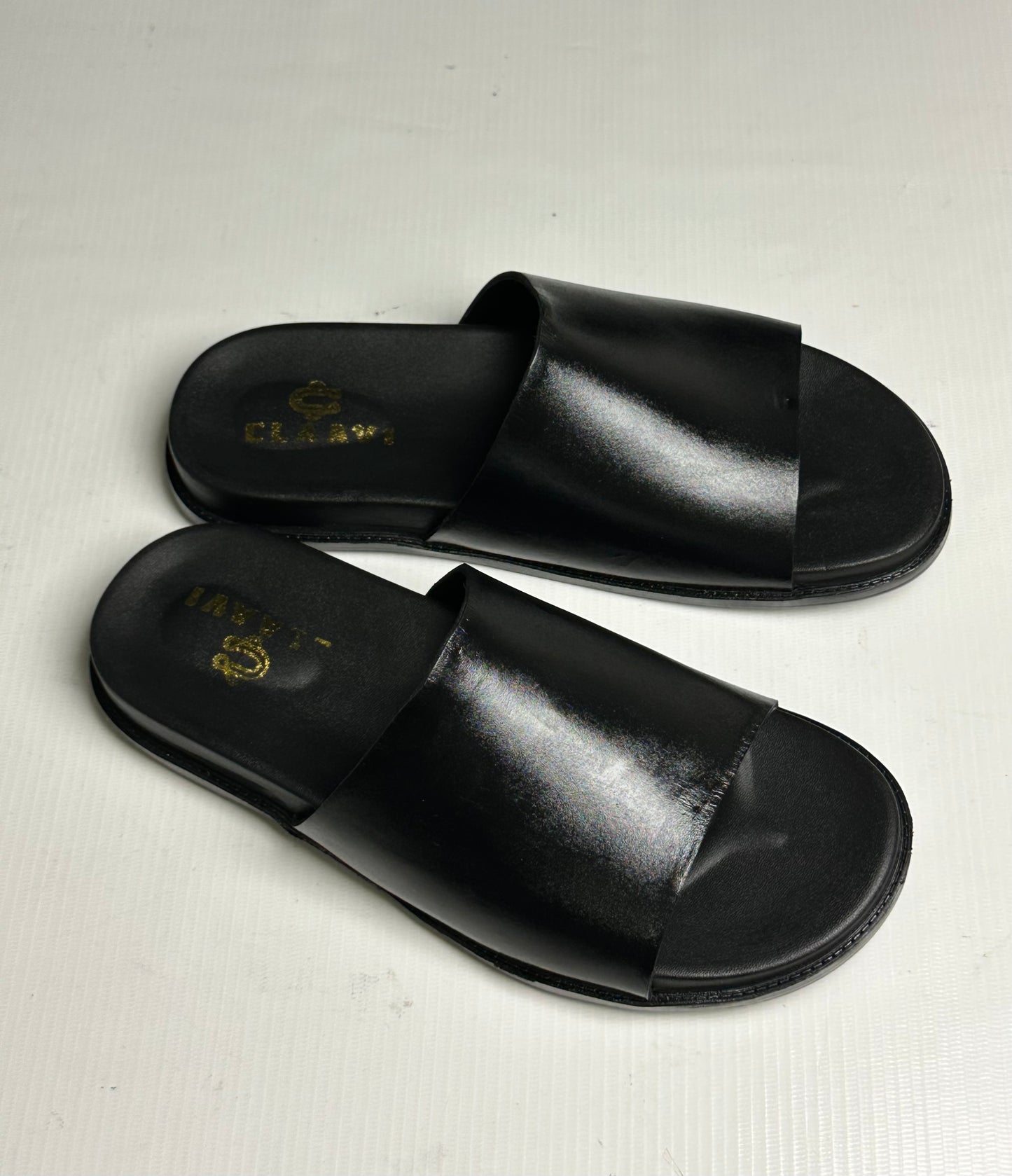 Men's Classic Black Smooth Leather Single-Strap Slide Chapal — Claavi Luxury Collection