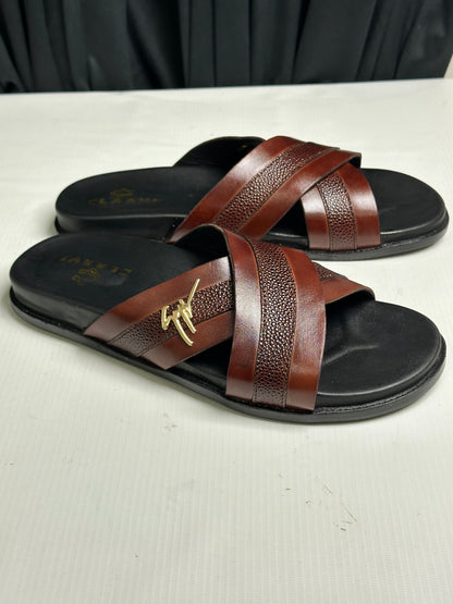 Men's Luxury Cross-Strap Leather Slide Chapal with Pebble-Grain Texture & Gold Hardware