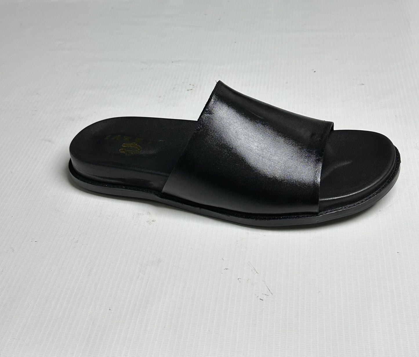 Men's Classic Black Smooth Leather Single-Strap Slide Chapal — Claavi Luxury Collection