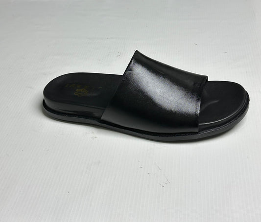Men's Classic Black Smooth Leather Single-Strap Slide Chapal — Claavi Luxury Collection